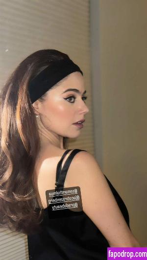 Molly Gordon leak #0040