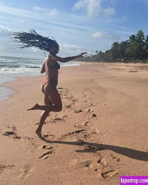 Taís Araujo leak #0015