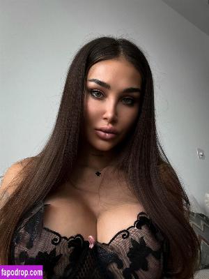 Elizabeth Definhy leak #0069