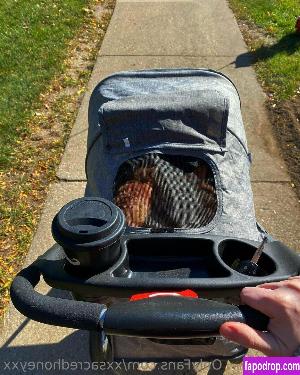 xxsacredhoneyxx leak #0049