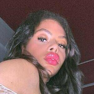 Halle Hayes leak #0009