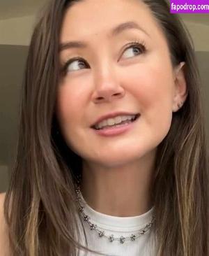 Kimiko Glenn leak #0092