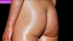 Noomi Rapace leak #0089