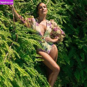 Juliana Knust leak #0026