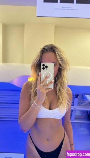 Cecilie Hoyer leak #0035