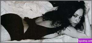 Kristin Kreuk leak #0058