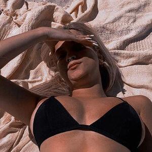 Lu Bertolini leak #0007