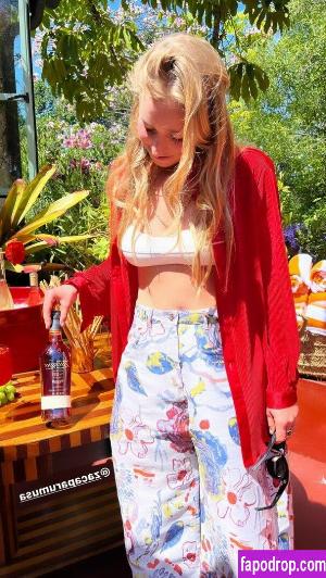 Molly Baz leak #0011