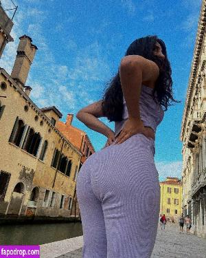 Fernanda Robles leak #0032