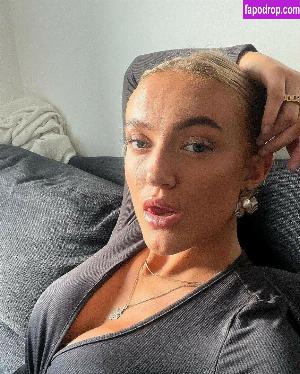 Kamilla Due leak #0052