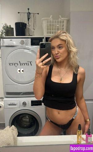 Kamilla Due leak #0045