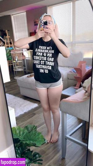 Ashtronova leak #0145