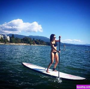 Marie Avgeropoulos leak #0021