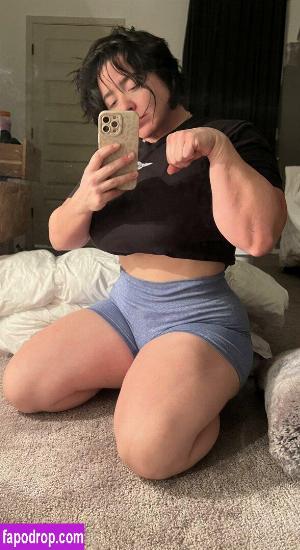 Urmommymaggie leak #0018