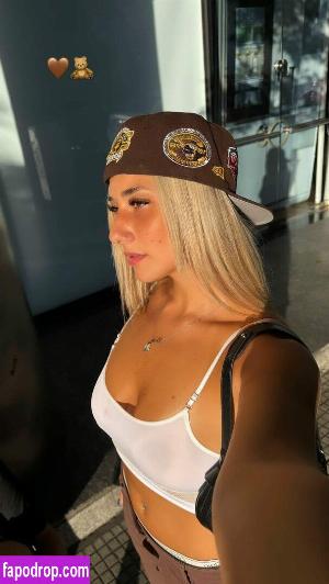 Yami Sanchez leak #0112