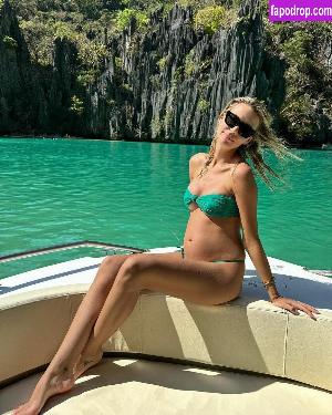 Sandra Kubicka leak #0388