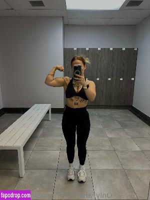 Hannah Buethke leak #0141