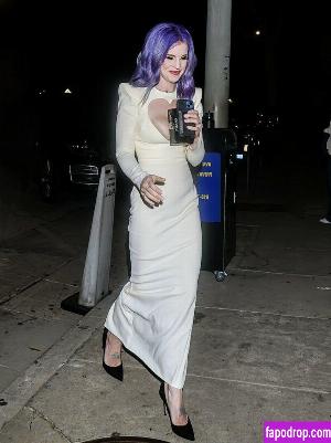 Kelly Osbourne leak #0020