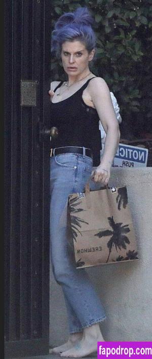 Kelly Osbourne leak #0018