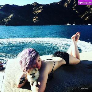 Kelly Osbourne leak #0004