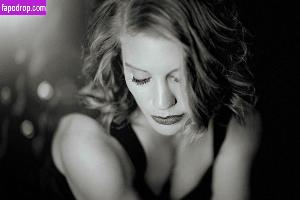 Katee Sackhoff leak #0084