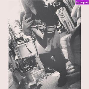 Stepstool Sarah leak #0181