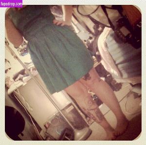 Stepstool Sarah leak #0176