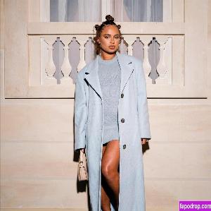 Paola Locatelli leak #0147