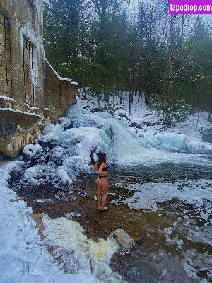 Lilly Breton leak #0030