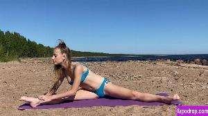 Anna Gloss leak #0091