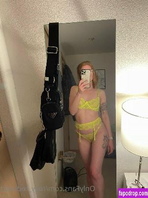 roxy_redhead leak #0072