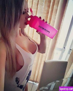 Katlen Oliveira leak #0035