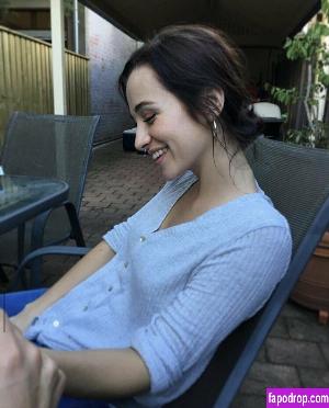 Sarah Lavender leak #0014