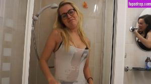 Rose And Rosie leak #0059