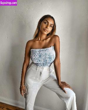 Sarah Mak leak #0058