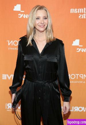 Lisa Kudrow leak #0071