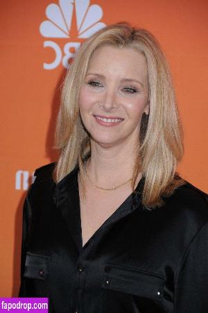 Lisa Kudrow leak #0062