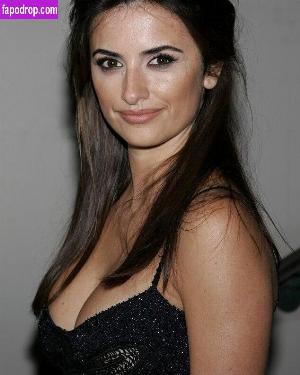 Penelope Cruz leak #0028