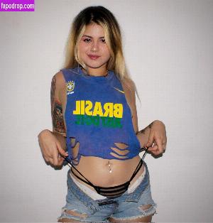 Doce Elvira leak #0011