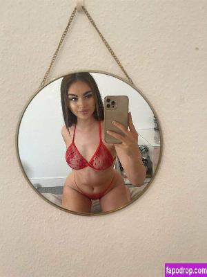 Lily Macsall leak #0001