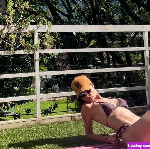 Alinne Moraes leak #0017