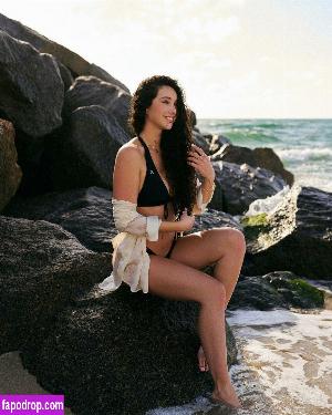 Kira Petilli leak #0098