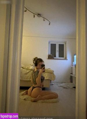 Laura Langas leak #0087