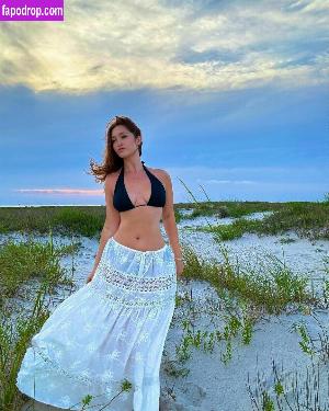 Elley Duhé photo #0084