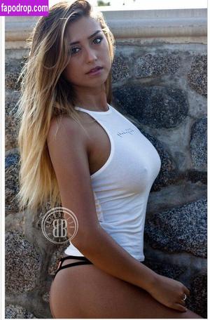 Erin Cahill photo #0004