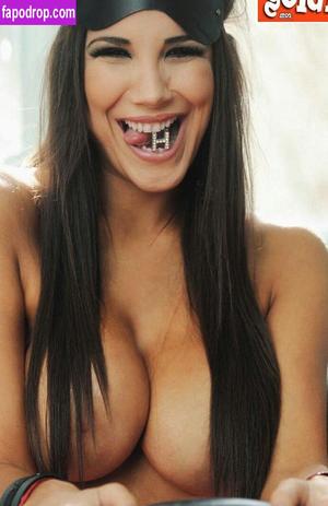 Andrea Rincon photo #0058