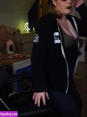 poopernoodle photo #0037