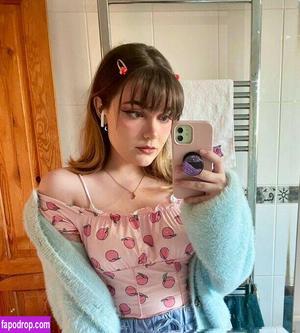 poopernoodle photo #0019