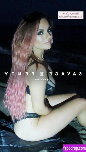 Joanna Jojo Levesque photo #0190