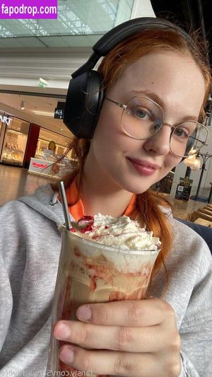 Sonya_Rivers photo #0811